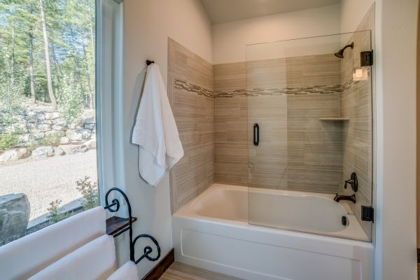 Bathroom Tub Installation in Crestwood